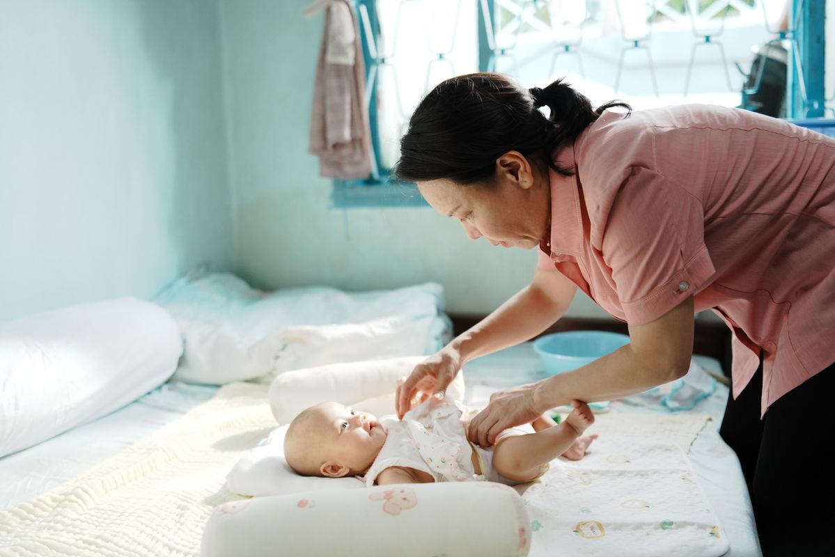 luu-y-quan-trong-khi-thue-nguoi-trong-tre-so-sinh